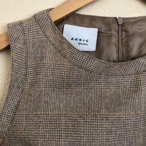 Akris Punto Plaid Wool Dress Tan Brown size 4